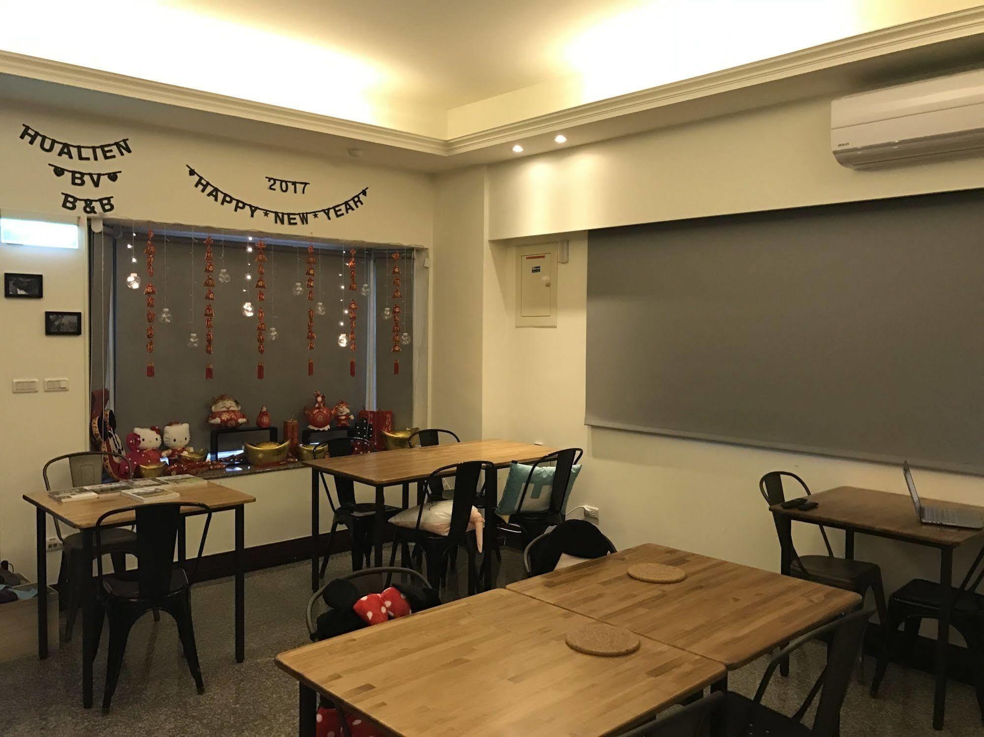 Hualien Bv B&B Bagian luar foto